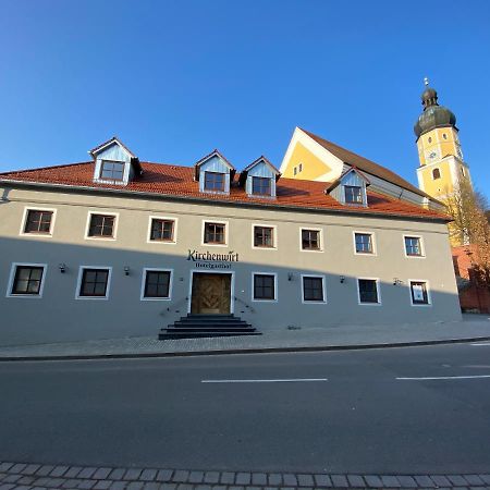 Hotelgasthof Kirchenwirt Schierling المظهر الخارجي الصورة
